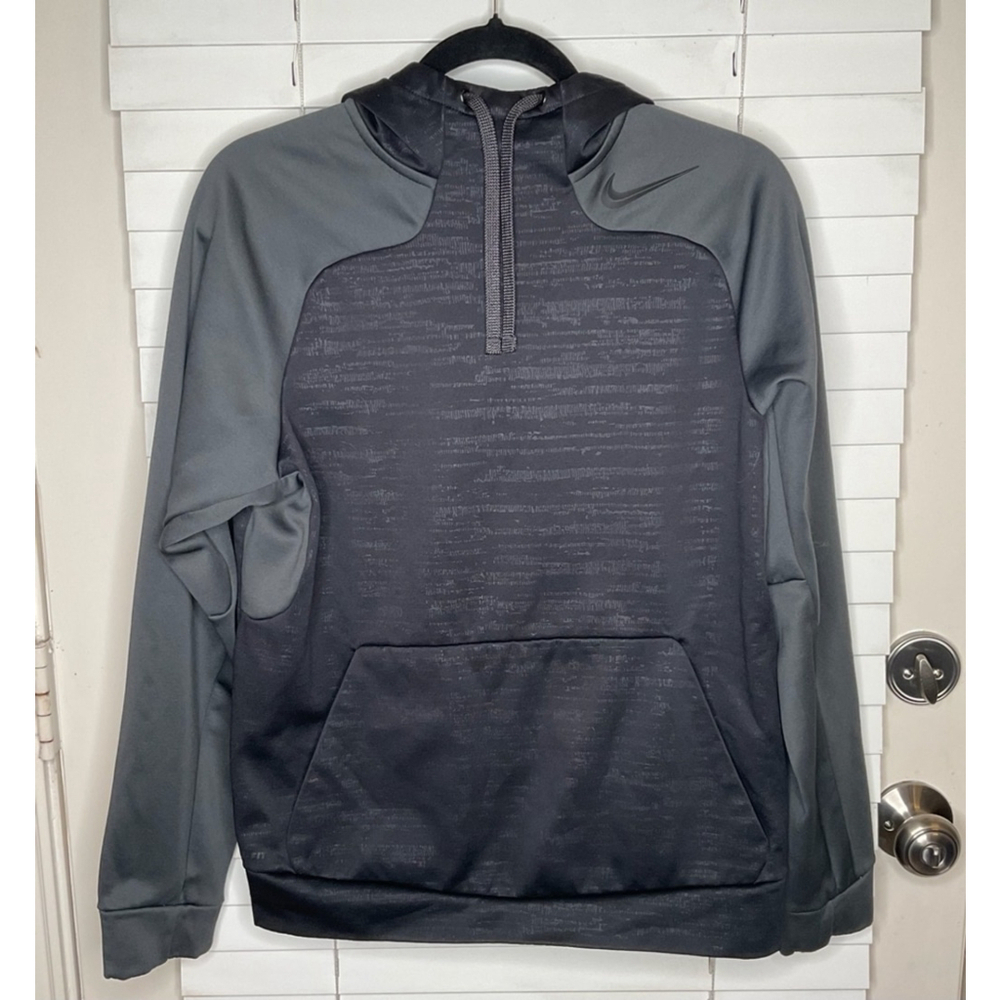 Men's Nike therma fit Hoodie S Black Grey